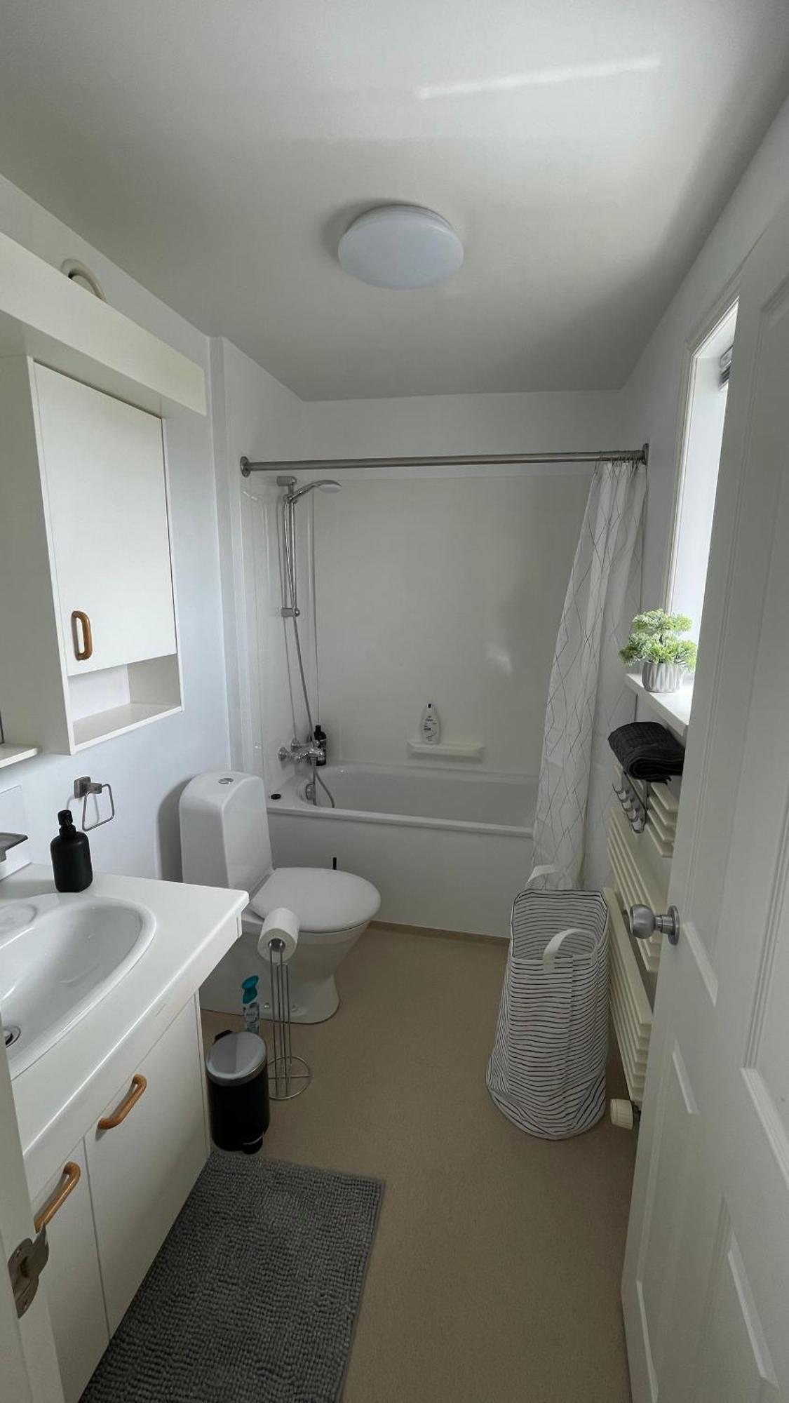 Iq Apartments 1 Keflavík Zewnętrze zdjęcie